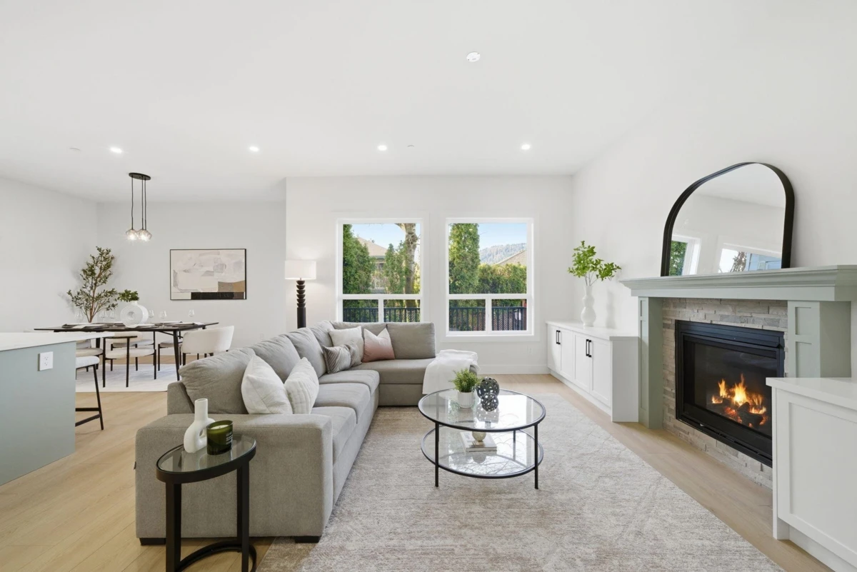 Dining Area Photo of 45122 Watson Road, Chilliwack, BC