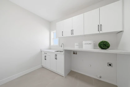 Basement Recreation Room Photo of 45122 Watson Road, Chilliwack, BC