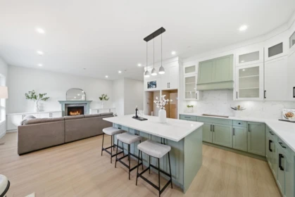 Breakfast Nook Photo of 45122 Watson Road, Chilliwack, BC