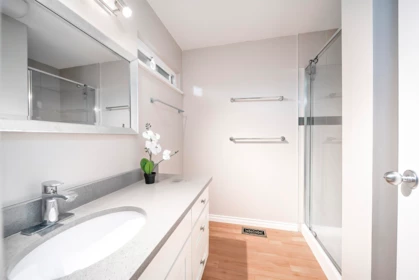 Hallway Photo of 72 3180 E 58th Avenue, Vancouver, BC