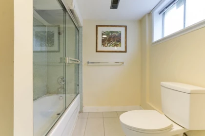 Basement Recreation Room Photo of 1479 W 57th Avenue, Vancouver, BC