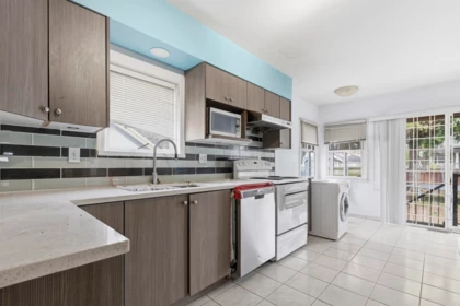 Kitchen Island Photo of 1479 W 57th Avenue, Vancouver, BC
