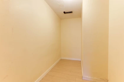Laundry Room Photo of 1479 W 57th Avenue, Vancouver, BC