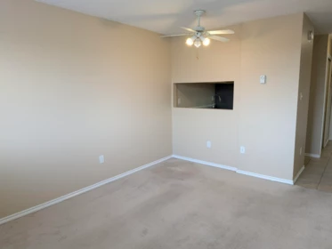 408 8120 Colonial Drive, Richmond, BC, Richmond — Apartment/Condo for sale