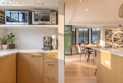 Kitchen Island Photo of 820 W 23rd Avenue, Vancouver, BC