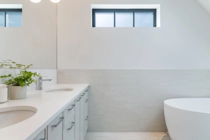 Laundry Room Photo of 820 W 23rd Avenue, Vancouver, BC