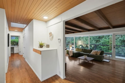Office / Den Photo of 6240 Summit Avenue, West Vancouver, BC