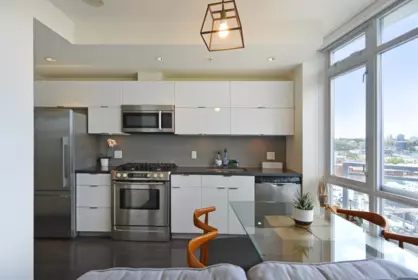 Kitchen Island Photo of 1409 1775 Quebec Street, Vancouver, BC