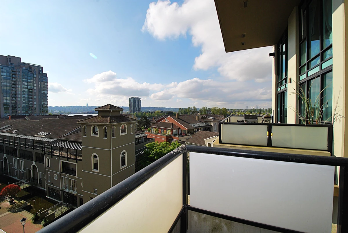 Family Room Photo of 404 10 Renaissance Square, New Westminster, BC