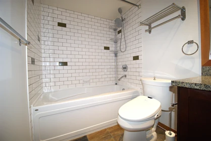 Guest Bathroom Photo of 404 10 Renaissance Square, New Westminster, BC