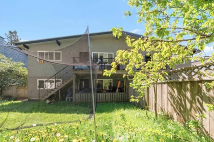 Hot Tub / Spa Photo of 11821 72 Avenue, Delta, BC