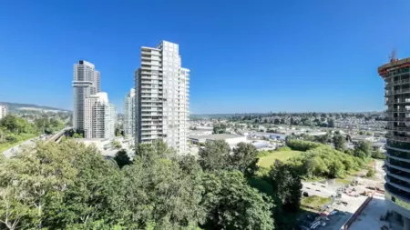 1001 4890 Lougheed Highway, Burnaby, BC, Burnaby — Apartment/Condo for sale