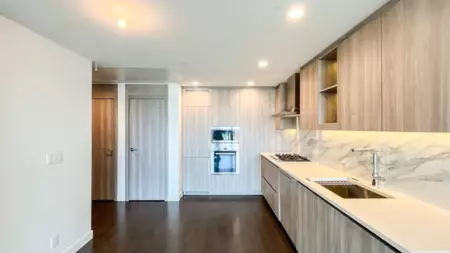 Walk-In Closet Photo of 1001 4890 Lougheed Highway, Burnaby, BC