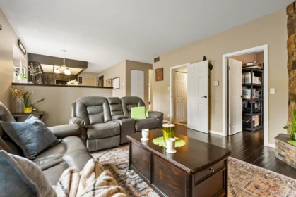 Breakfast Nook Photo of 6135 Sunwood Drive, Delta, BC