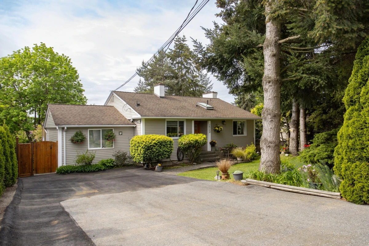 Exterior Rear Photo of 16104 9 Avenue, Surrey, BC