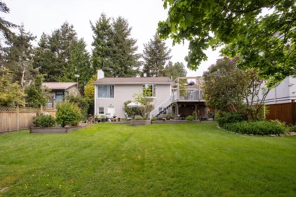 Backyard Photo of 16104 9 Avenue, Surrey, BC