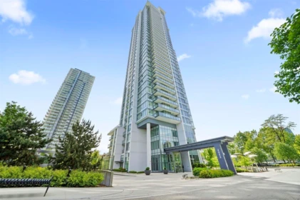 Swimming Pool Photo of 908 4900 Lennox Lane, Burnaby, BC