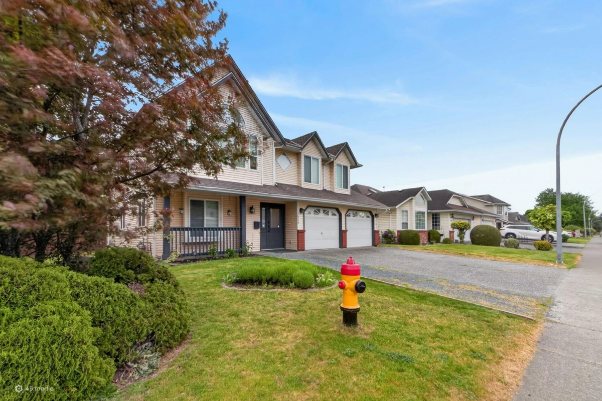 Family Room Photo of 7558 Garnet Drive, Chilliwack, BC