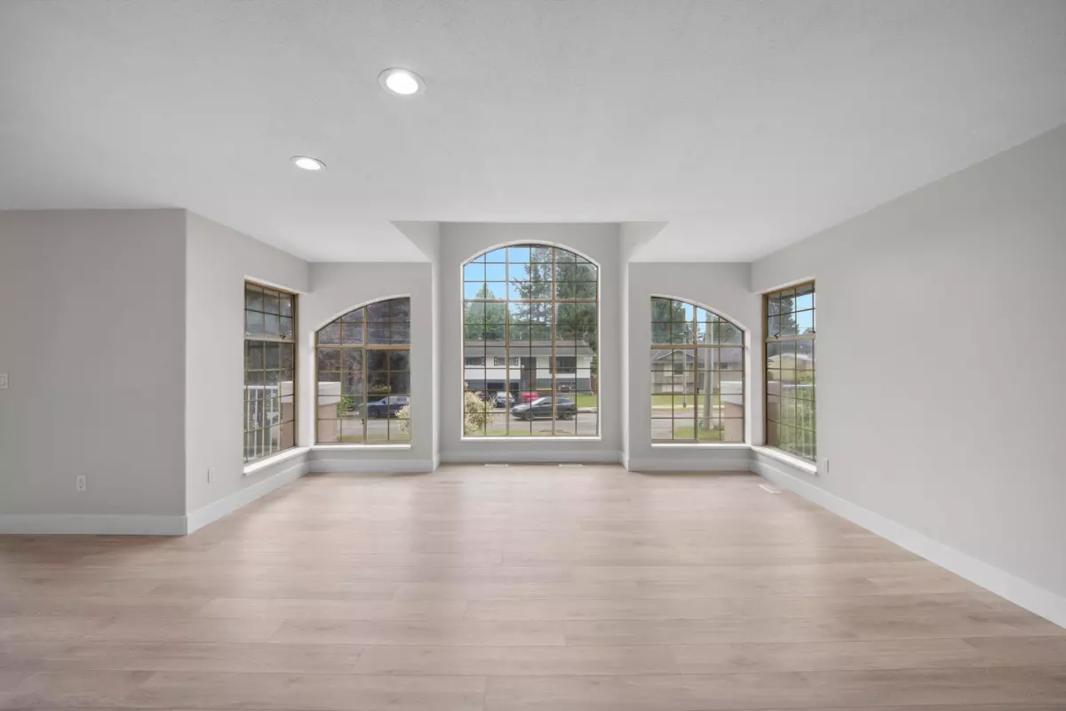 Family Room Photo of 21105 River Road, Maple Ridge, BC