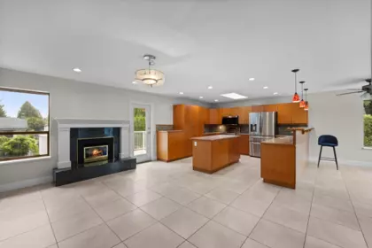 Breakfast Nook Photo of 21105 River Road, Maple Ridge, BC