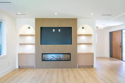 Entry Foyer Photo of 44 4622 Sinclair Bay Road, Pender Harbour, BC