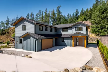 44 4622 Sinclair Bay Road, Pender Harbour, BC, Pender Harbour — Single Family Residence for sale
