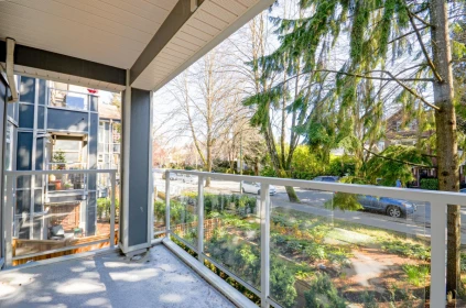 Street View Photo of 203 865 W 15th Avenue, Vancouver, BC