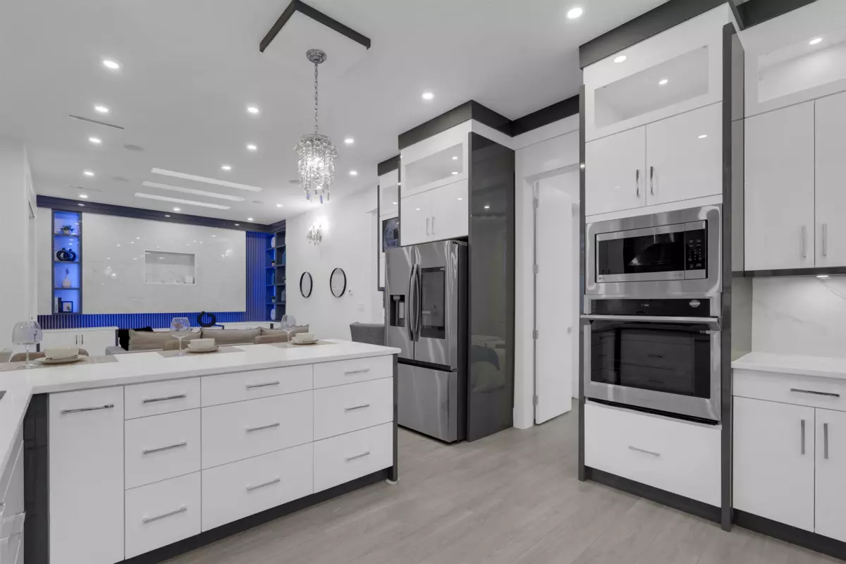 Dining Area Photo of 9885 Huckleberry Drive, Surrey, BC