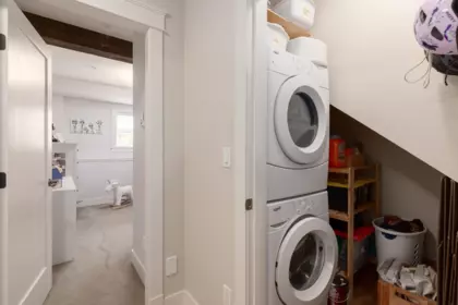 Garage Interior Photo of 1077 Salsbury Drive, Vancouver, BC