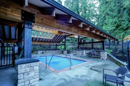 Backyard Photo of 100 6299 144 Street, Surrey, BC