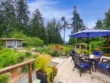 Basement Recreation Room Photo of 1330 Cottage Way, Galiano Island, BC
