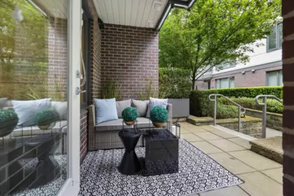 112 5355 Lane Street, Burnaby, BC, Burnaby — Apartment/Condo for sale