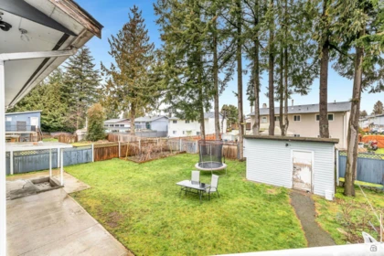 Swimming Pool Photo of 11761 92 Avenue, Delta, BC