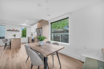 Breakfast Nook Photo of 1732 Templeton Drive, Vancouver, BC