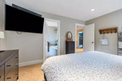 Hot Tub / Spa Photo of 6 45241 Nicomen Crescent, Chilliwack, BC
