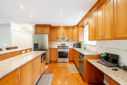 Kitchen Island Photo of 5833 Angus Place, Surrey, BC