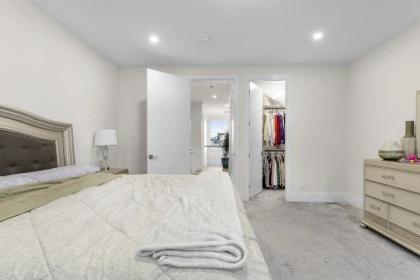 Hallway Photo of 2727 Montana Place, Abbotsford, BC