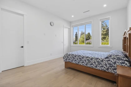 Hallway Photo of 10925 Oriole Drive, Surrey, BC