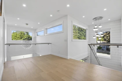 Staircase Photo of 10925 Oriole Drive, Surrey, BC