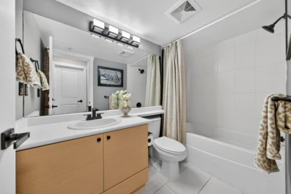Office / Den Photo of 301 6500 194 Street, Surrey, BC