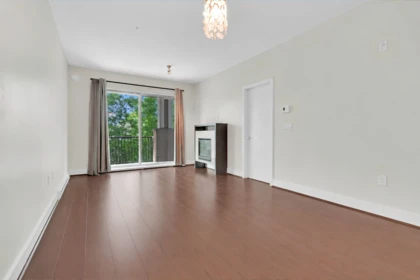 323 6688 120 Street, Surrey, BC, Surrey — Apartment/Condo for sale