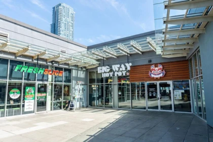 Neighborhood Park Photo Near TH 507 823 Carnarvon Street, New Westminster, BC