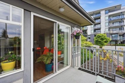 Swimming Pool Photo of 203 W 6th Street, North Vancouver, BC