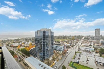 2110 10777 University Drive, Surrey, BC, Surrey — Apartment/Condo for sale