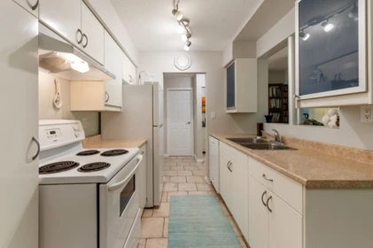 Primary Bedroom Photo of 215 4373 Halifax Street, Burnaby, BC