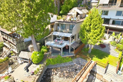 Outdoor Deck Photo of 2848 Panorama Drive, North Vancouver, BC
