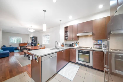 Primary Bedroom Photo of 6139 Oak Street, Vancouver, BC
