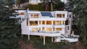 5530 Parthenon Place, West Vancouver, BC