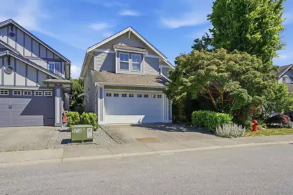 Community Amenities Photo (Clubhouse) of 21163 82a Avenue, Langley, BC