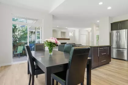Kitchen Island Photo of 21163 82a Avenue, Langley, BC